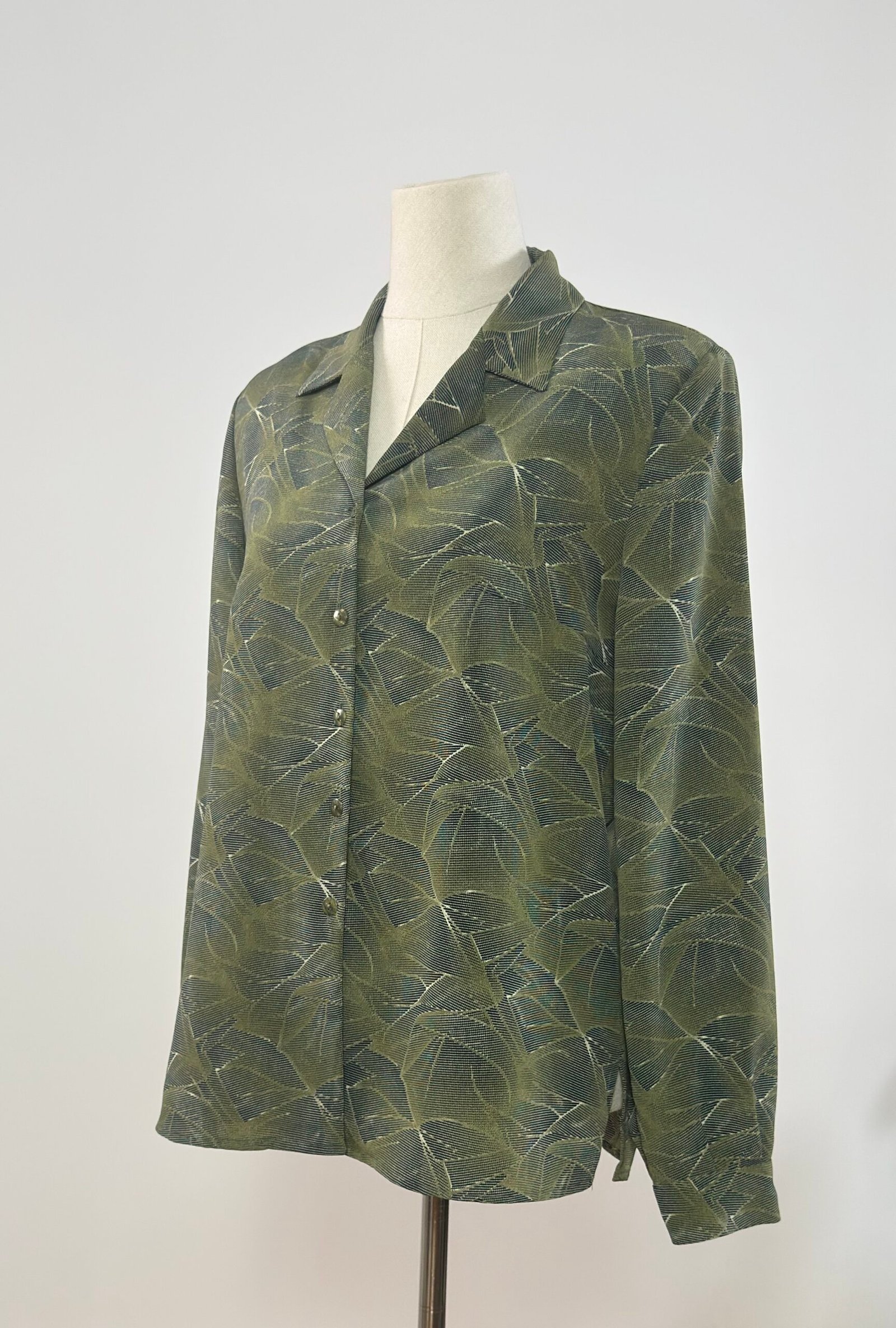 Blusa de manga larga verde caqui - Imagen 4