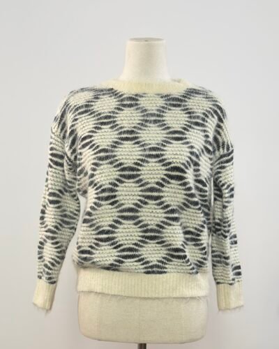 Jersey pelito blanco roto y negro