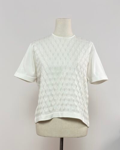 Top de punto blanco calado