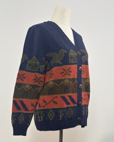 Cardigan azul marino con cenefas tipo navajo