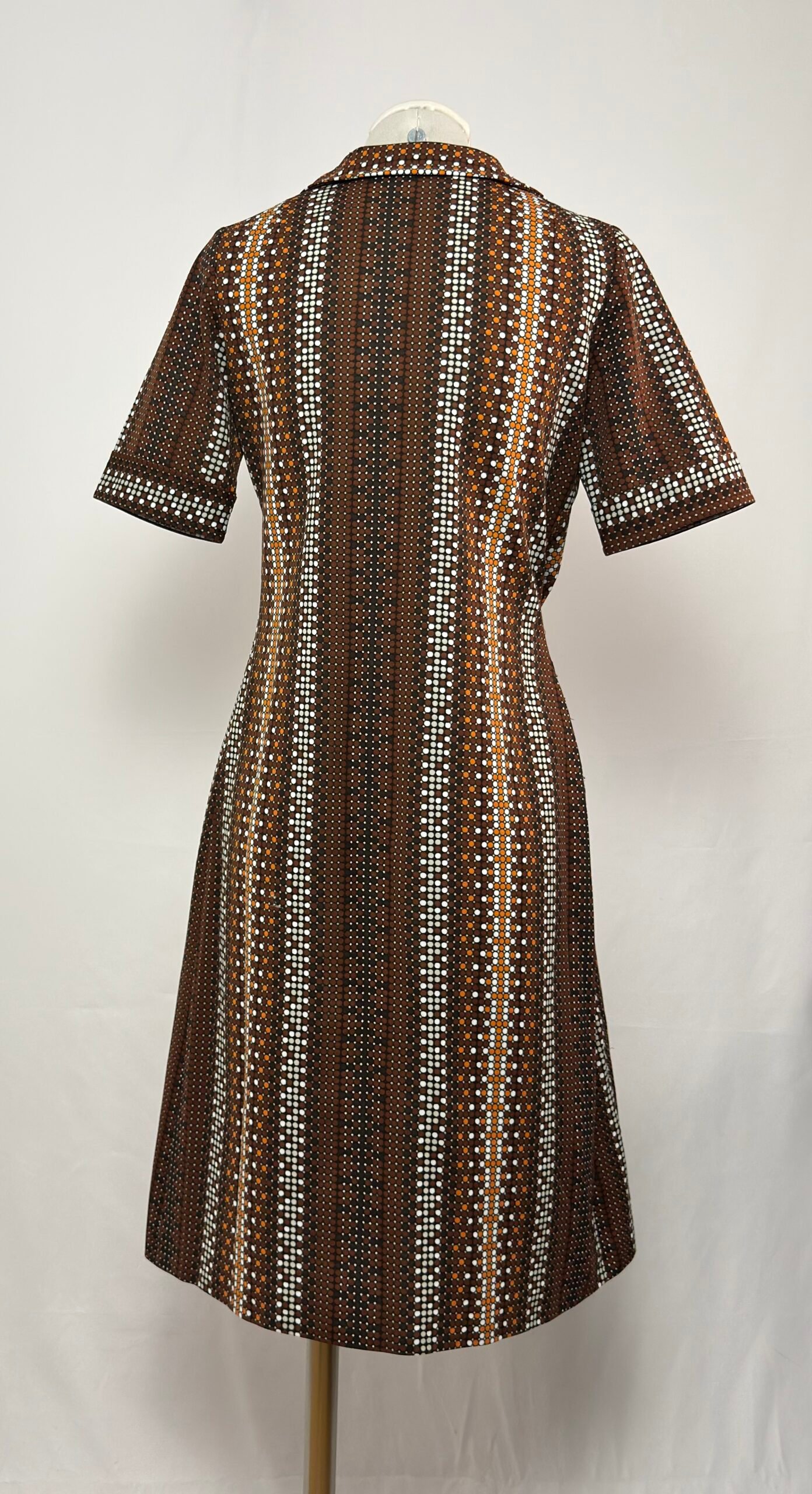 Vestido años 70 topos marrón - Imagen 5