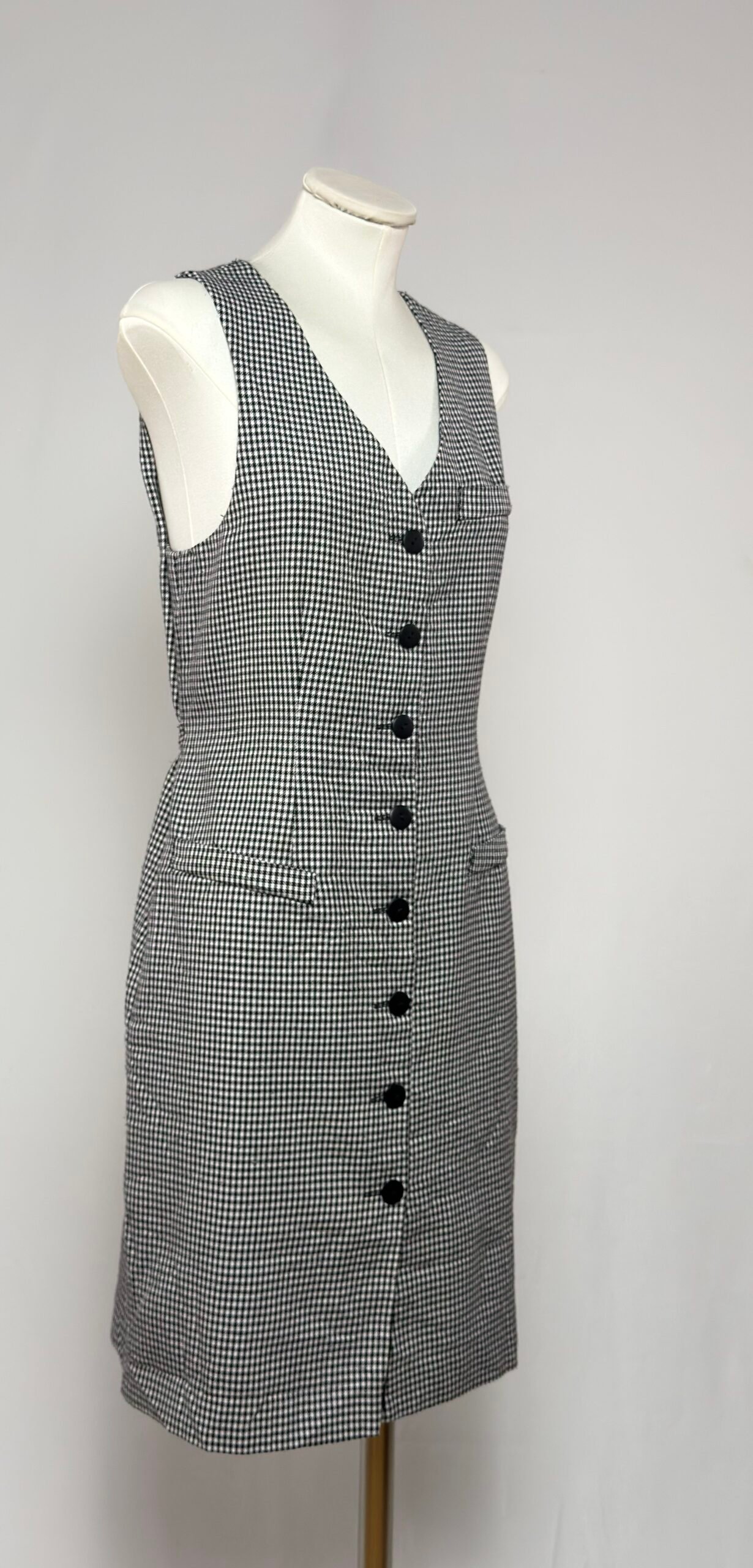 Vestido tipo pichi de cuadros vichy