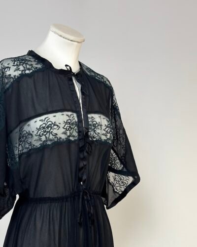 Camisón manga mariposa negro