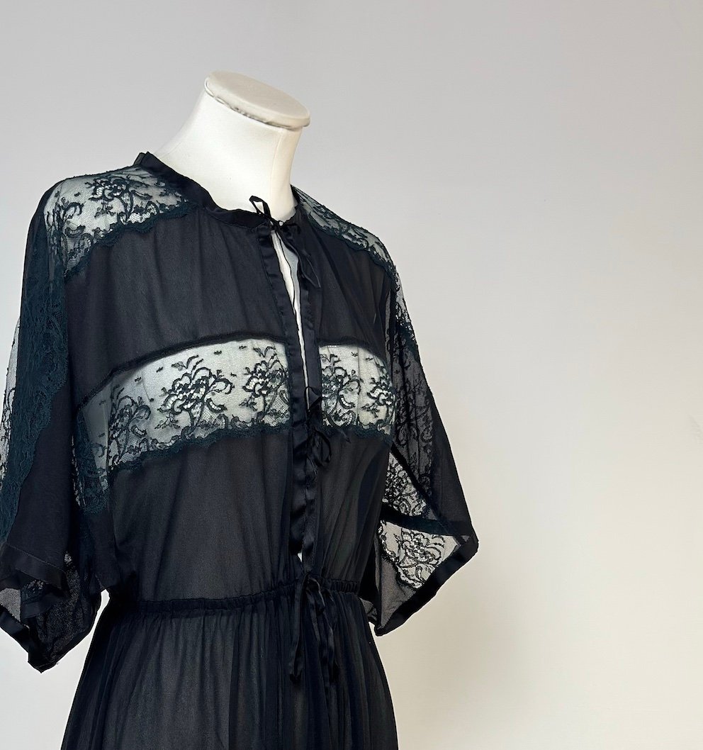 Camisón manga mariposa negro