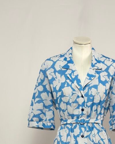 Vestido camisero con estampado floral