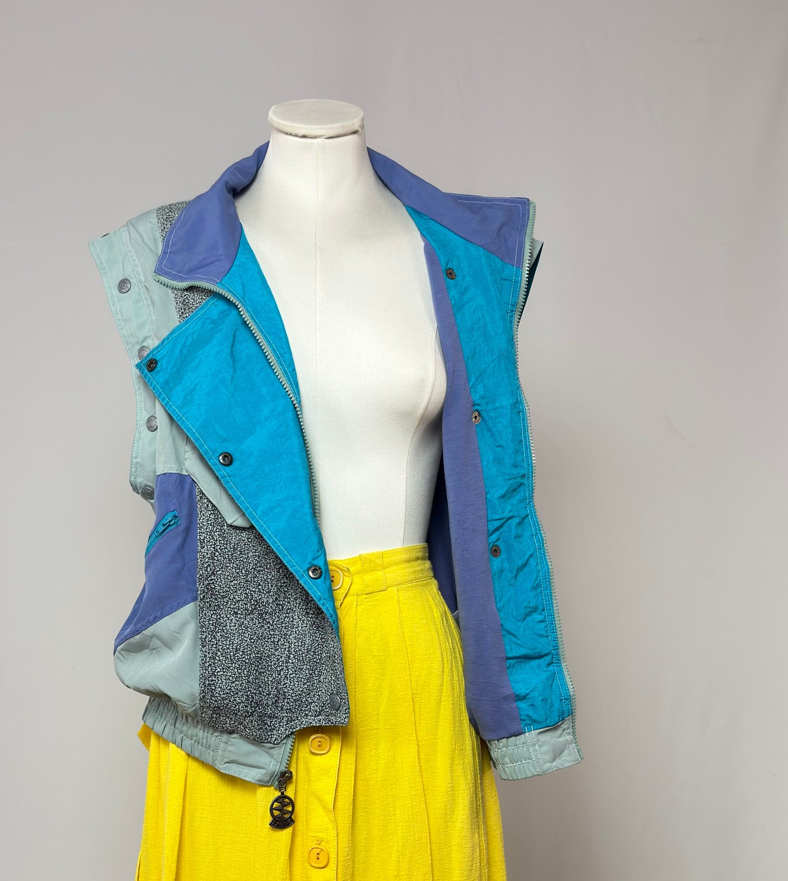 Chaqueta deportiva con mangas desmontables - Imagen 8