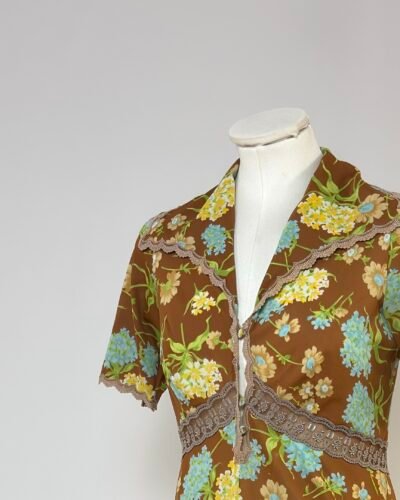 Camisón con diseño floral