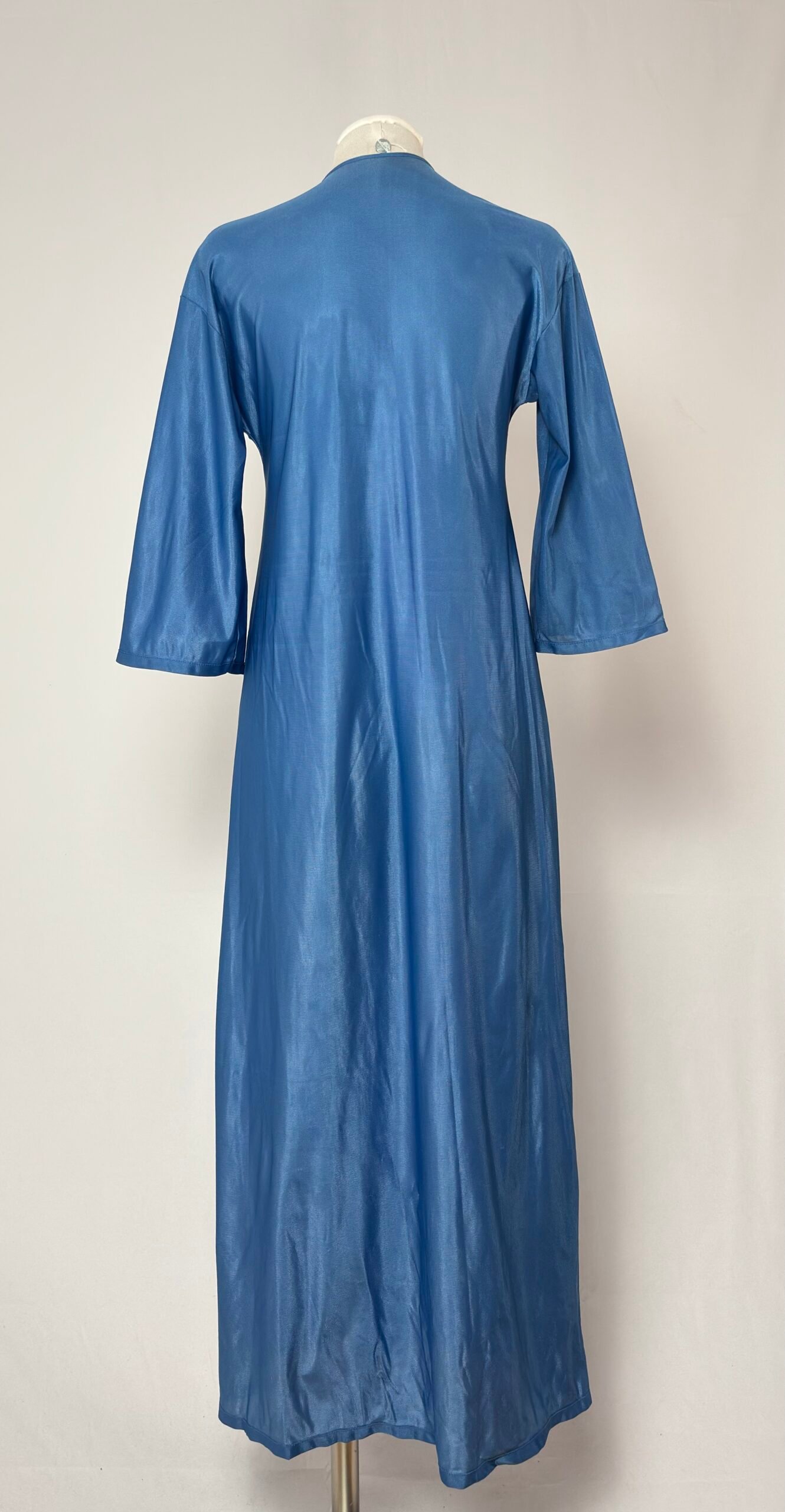 Batín azul abierto por delante - Imagen 3