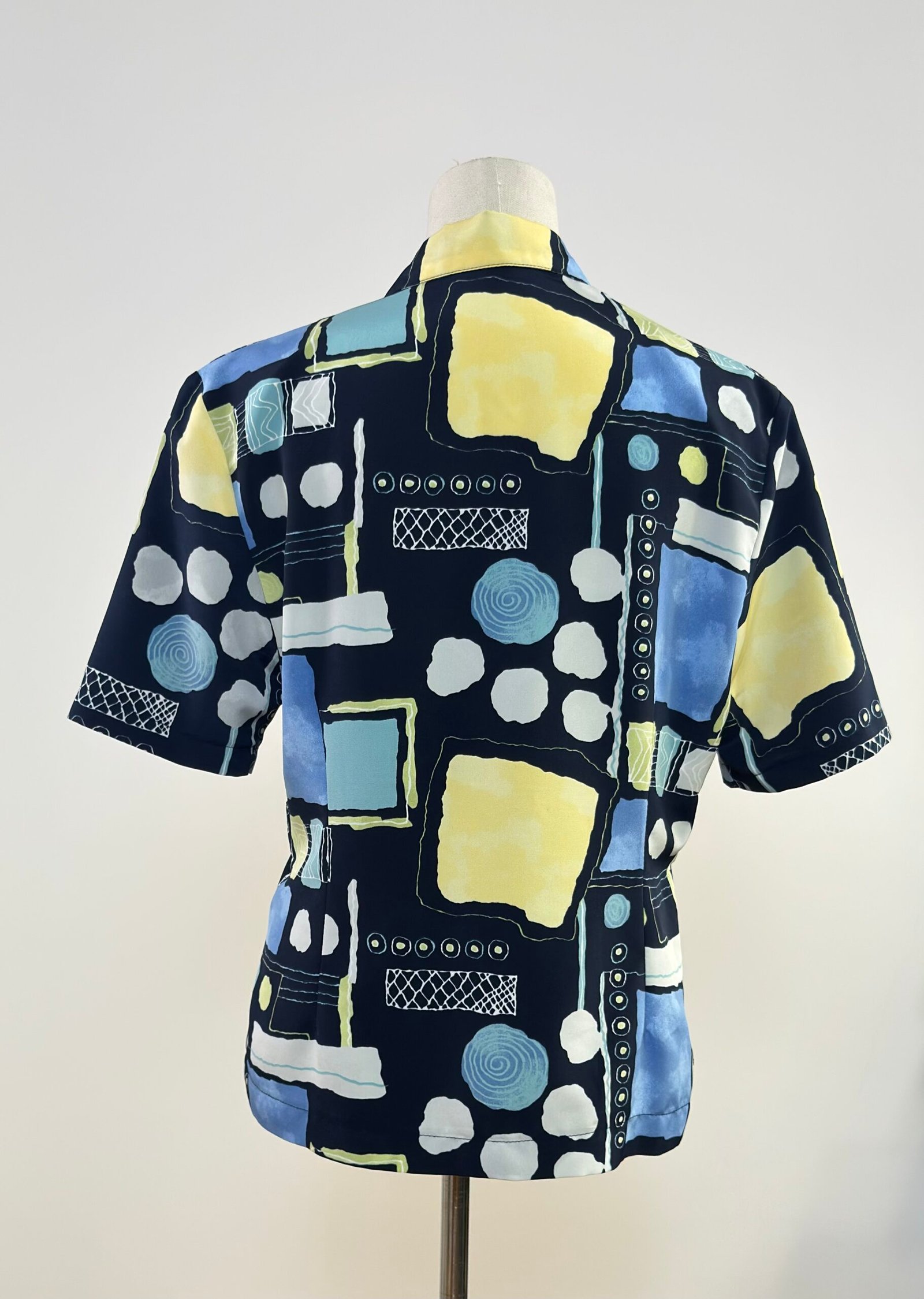 Blusa manga corta de tejido geométrico - Imagen 4