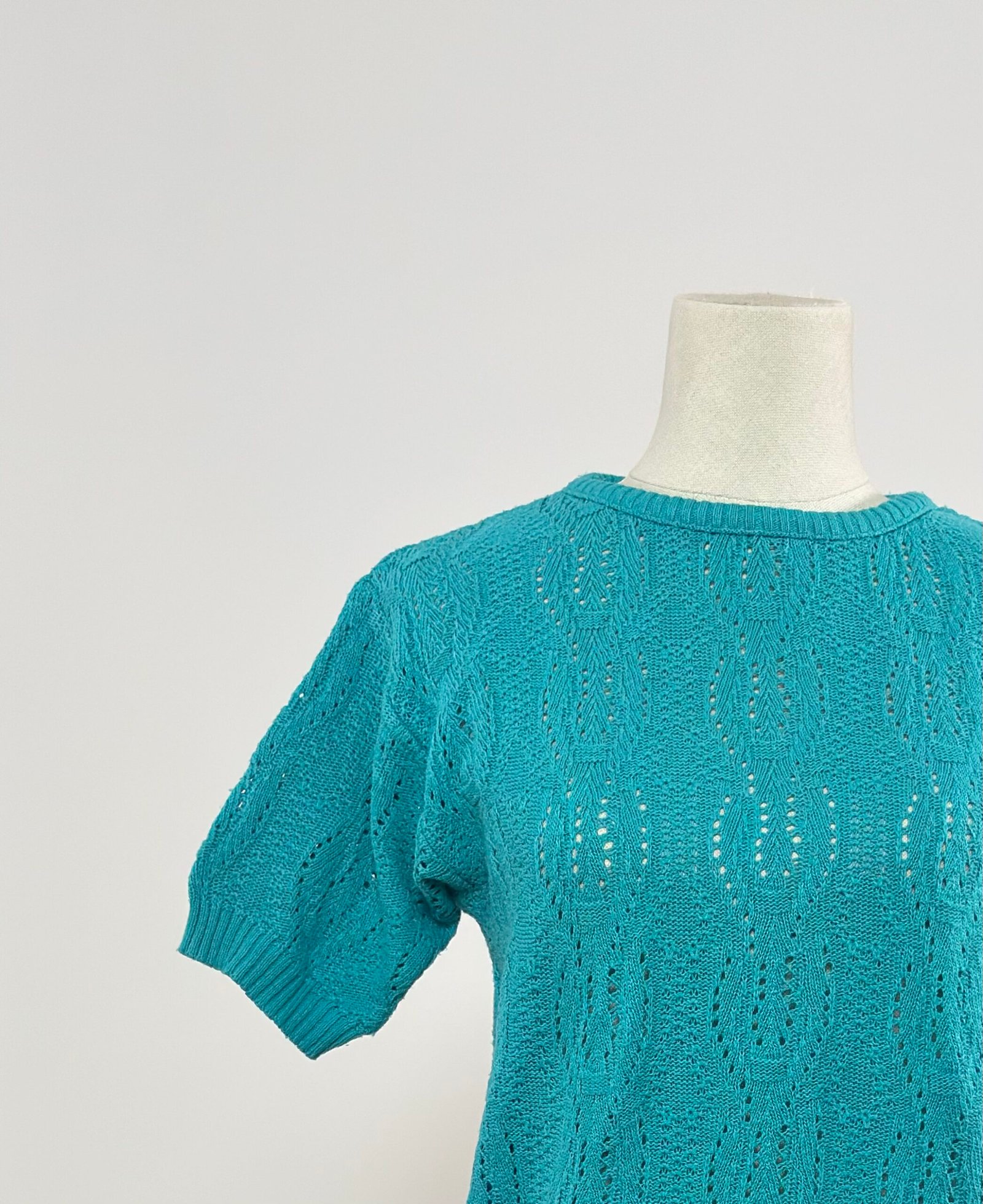 Top canalé turquesa