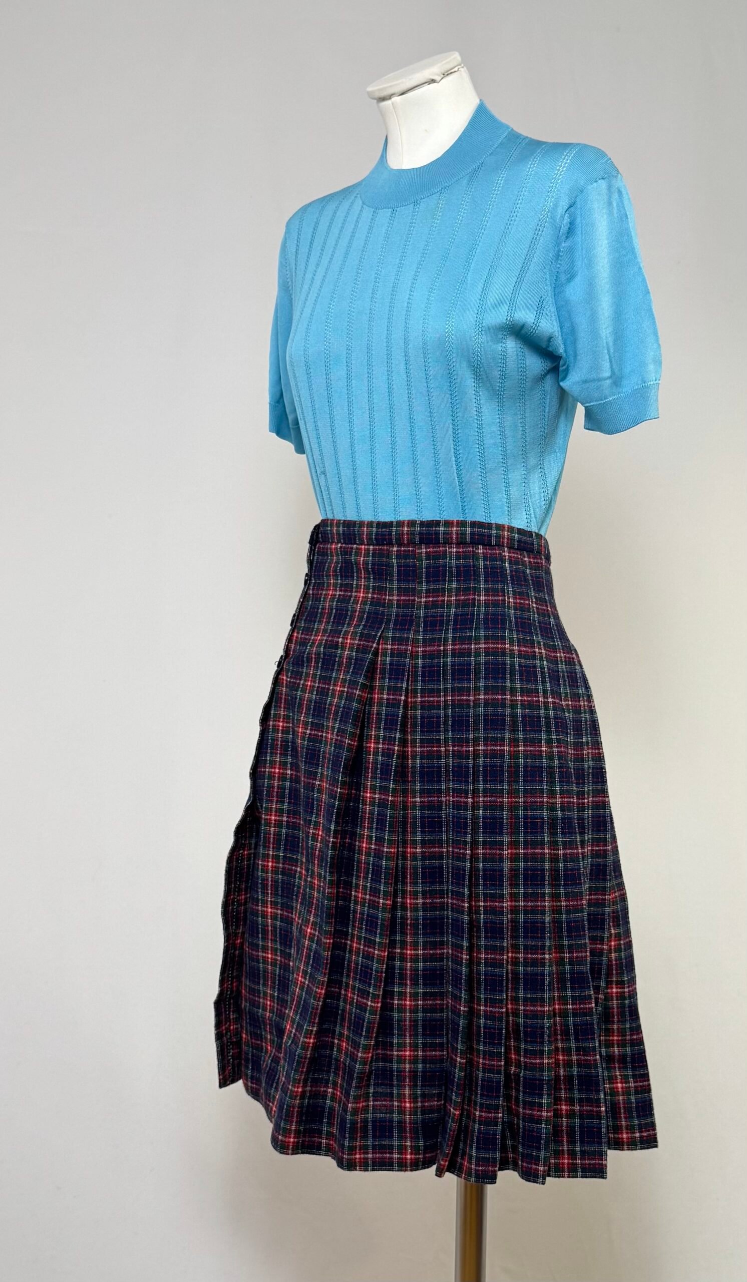 Falda tartán azul y roja - Imagen 3