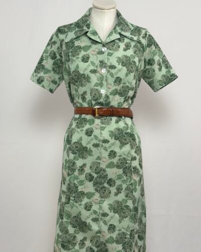 Vestido camisero verde mint con estampado