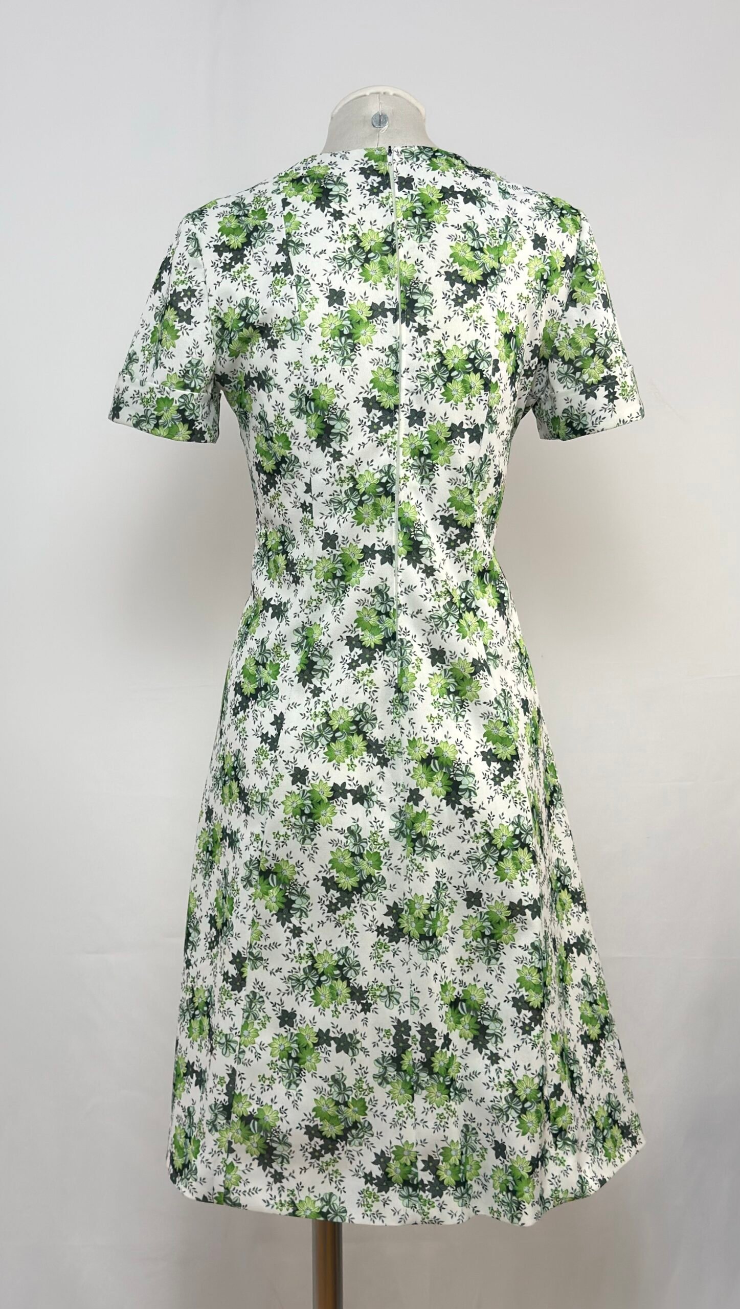 Vestido con estampado floral verde - Imagen 5