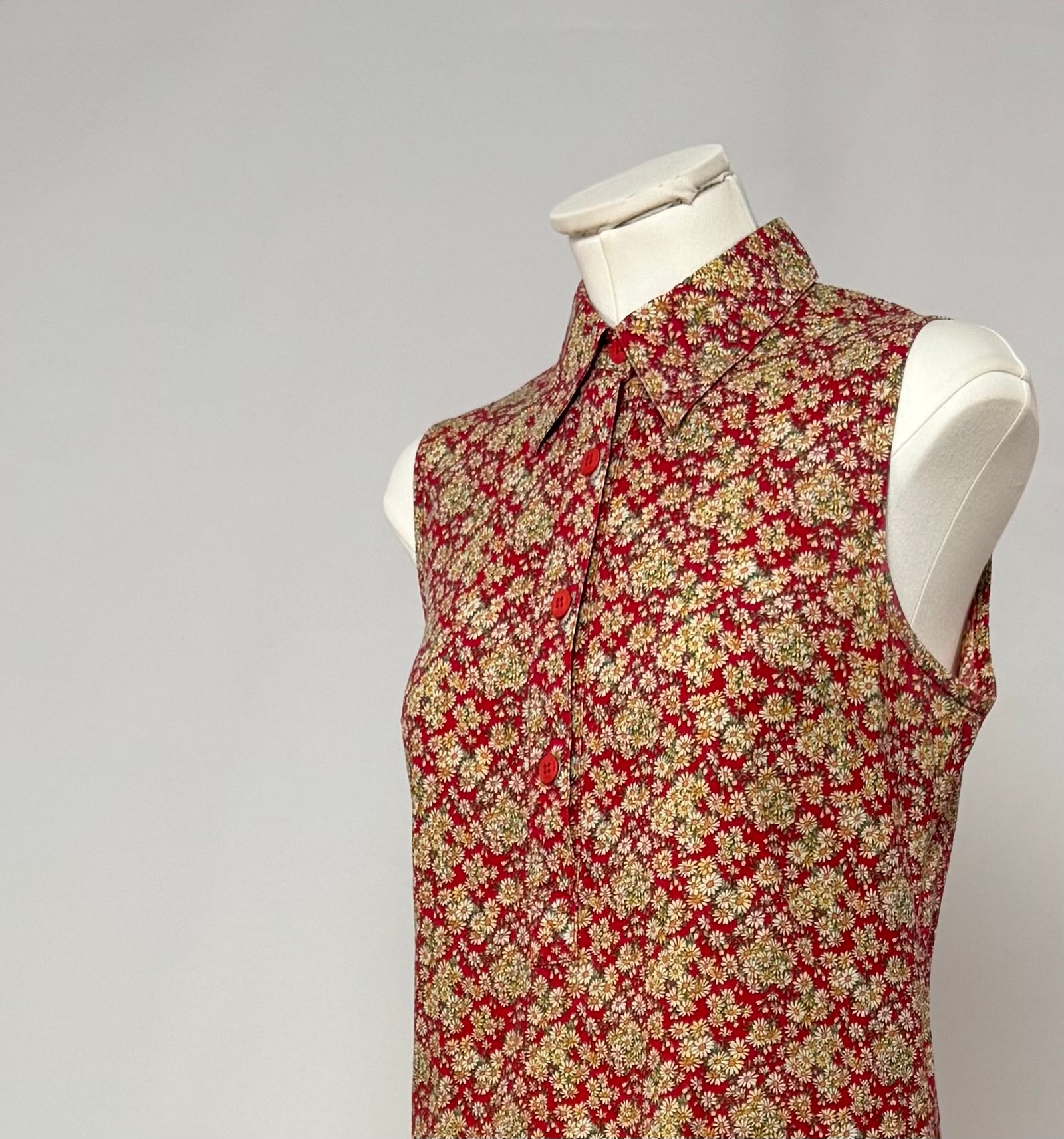 Mini vestido camisero rojo - Imagen 3